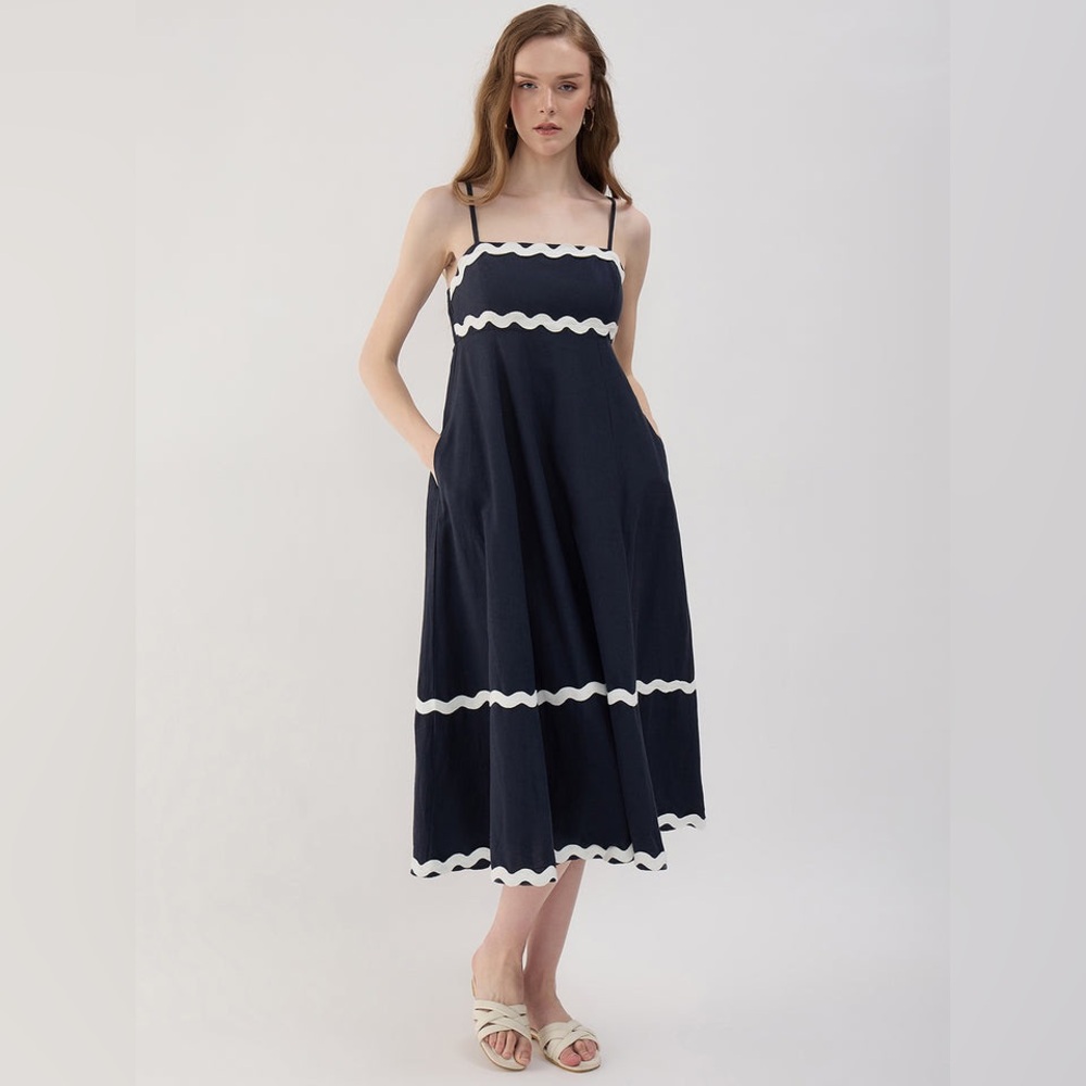 Sim & Sam Dress - Picture 2 of 7
